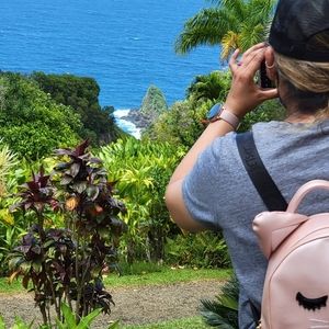 Meet your Posher, Jenny